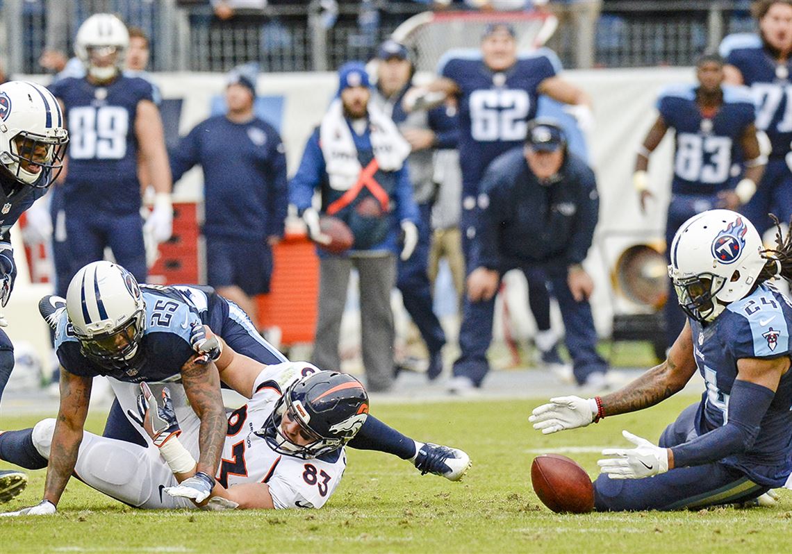 NFL roundup: Titans run their way past Broncos