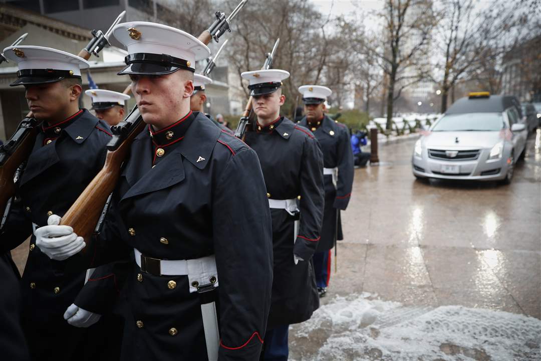 John-Glenn-MARINE-ESCORT