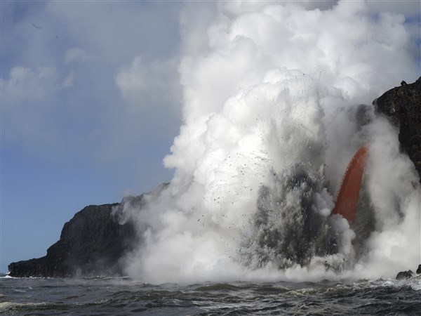 Massive Lava Stream Exploding Into Ocean In Hawaii The Blade