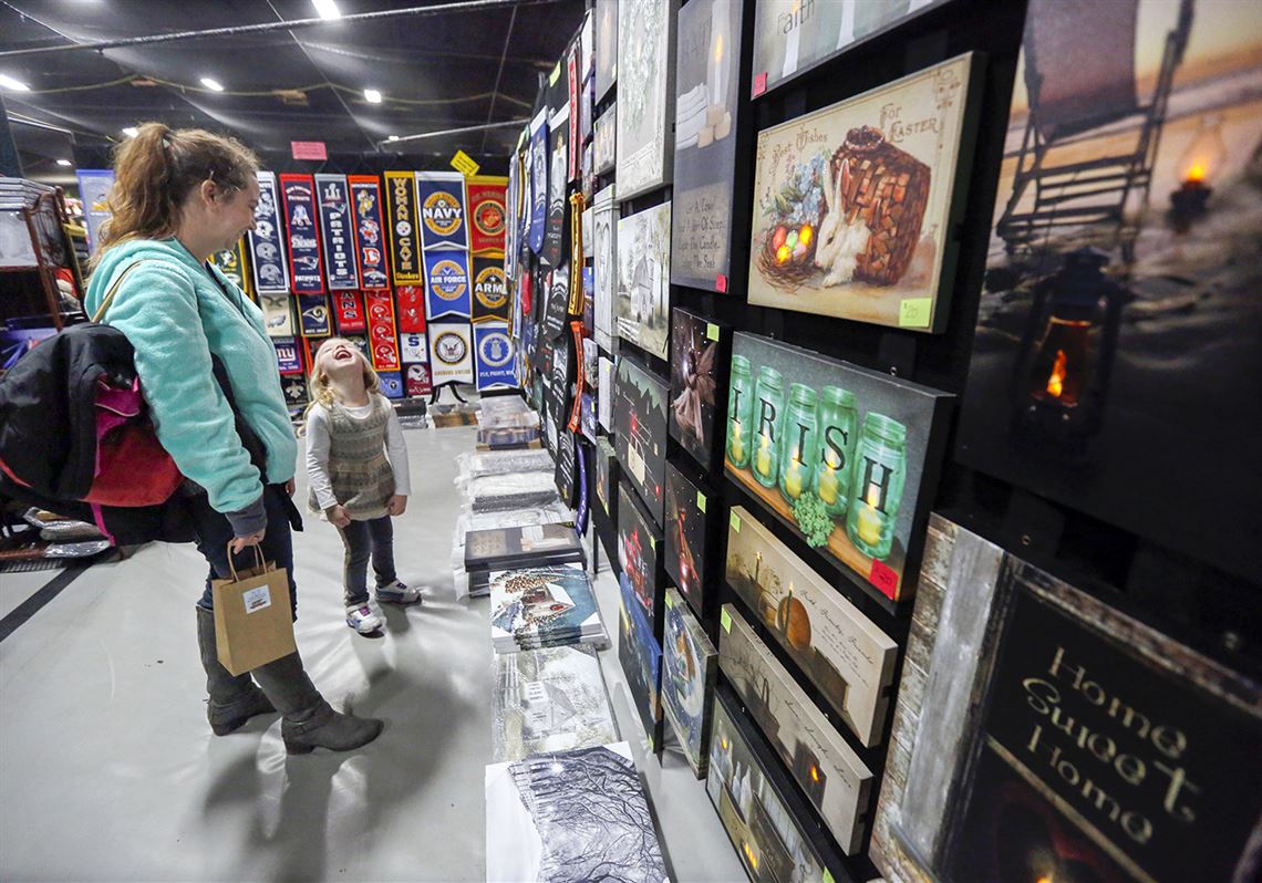 Checking Out Crafts At Cabin Fever Show Toledo Blade