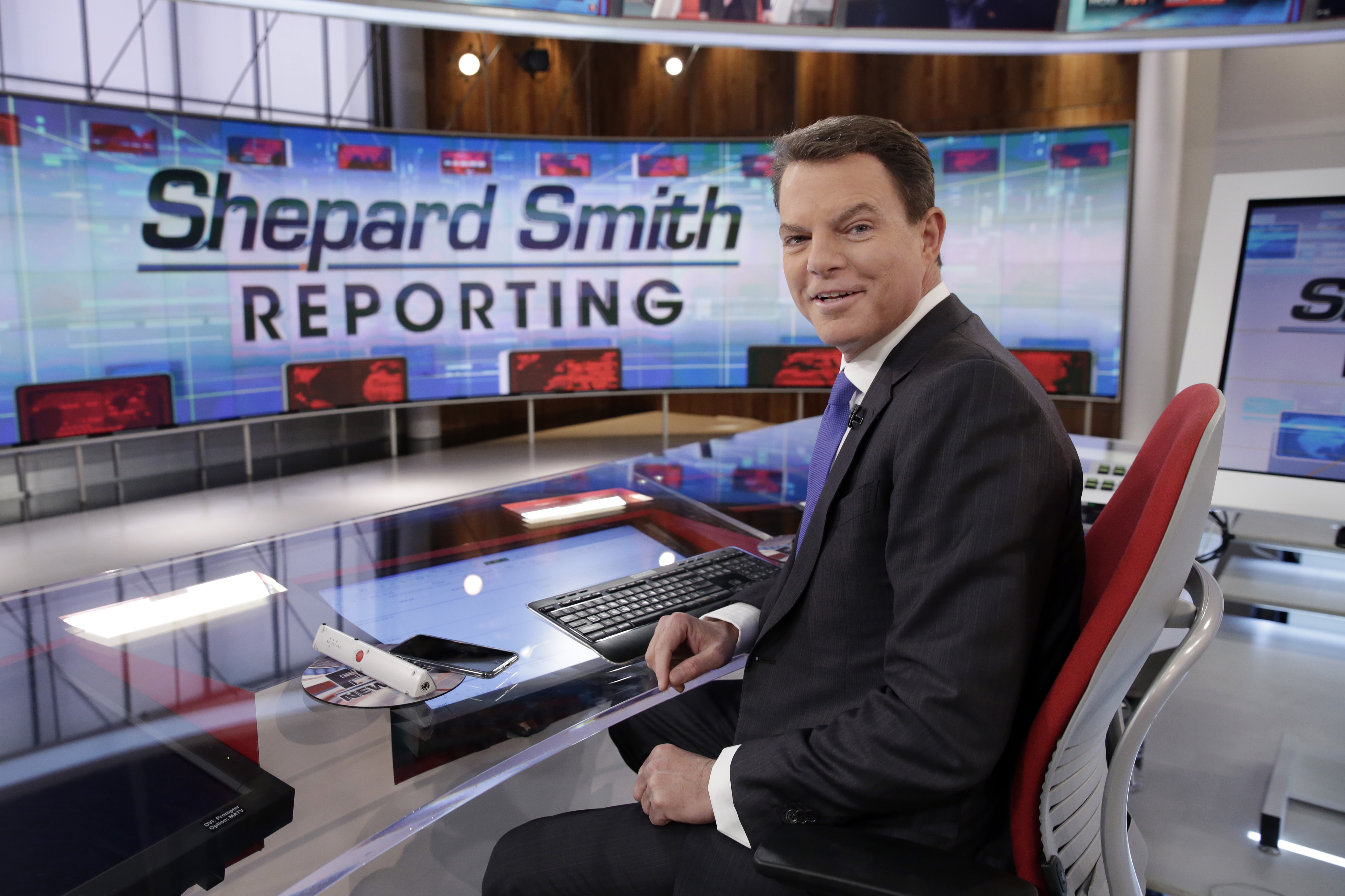 Fox News anchor Shepard Smith opens up on sexuality - The Blade