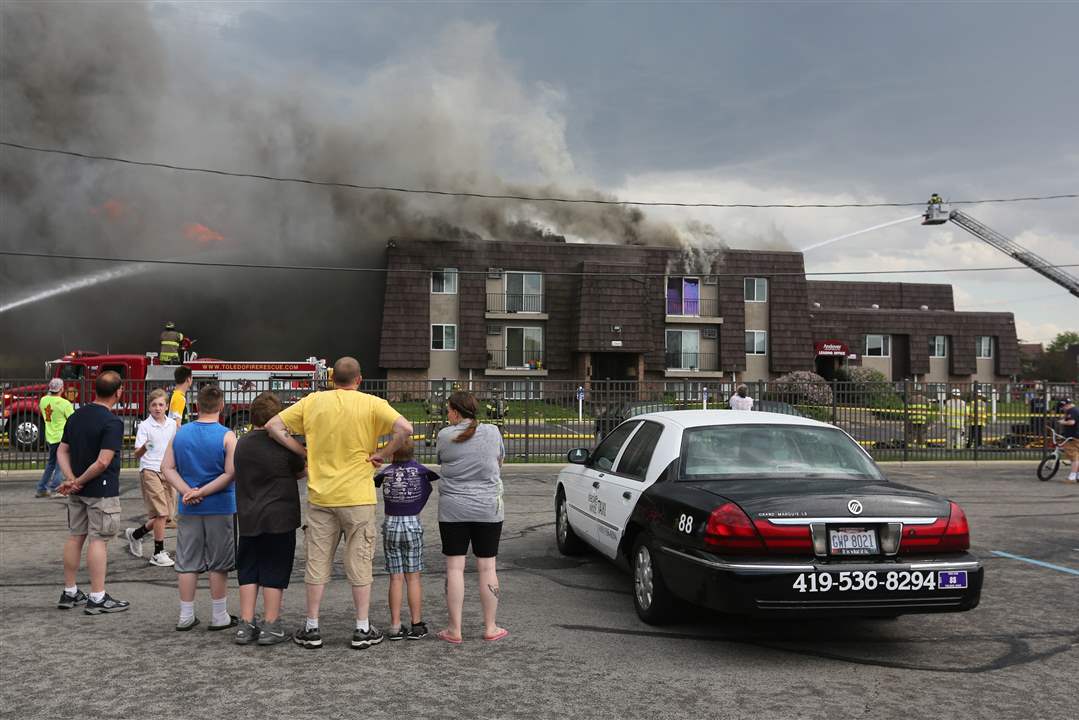 Andover-Apartments-fireBuilding