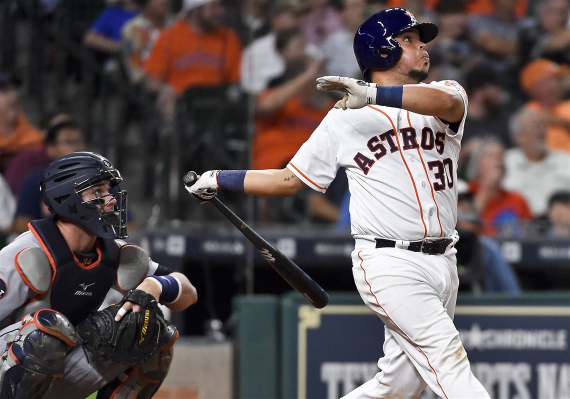 Brad Ausmus jokes about beating his wife after another Tigers loss