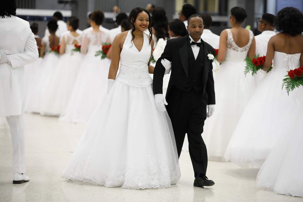 SOC-cotillion27p-Keiondra-Williams-is-presented-by-Keith-Williams