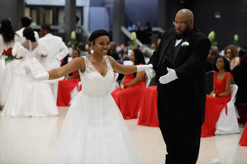 SOC-cotillion27p-Onyx-Salone-Fuller-is-presented-by-James-Fuller