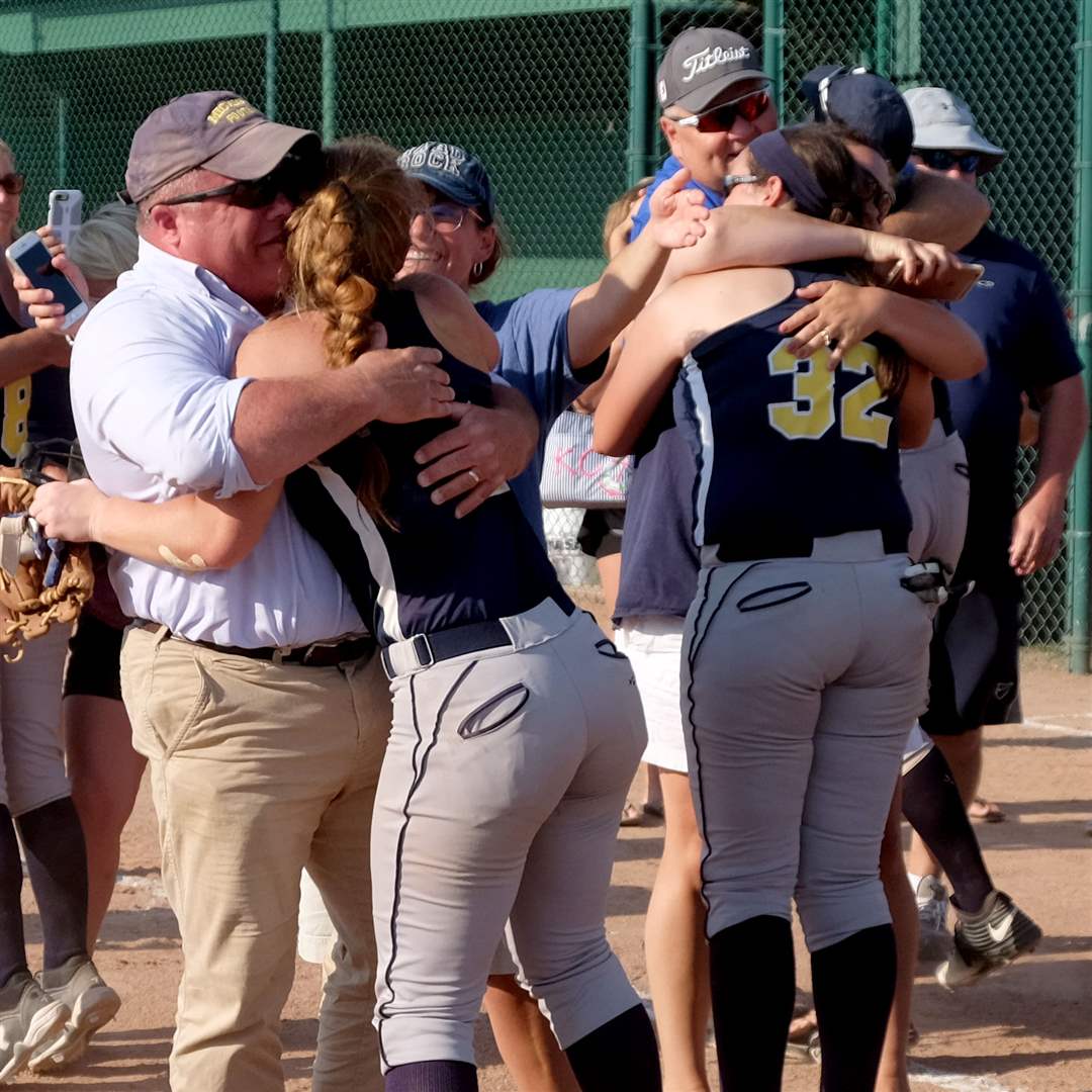 SPT-WhitefordSoftball13-14