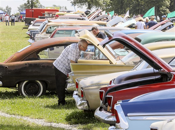 Norwalk Car Auction Drawing Enthusiasts From All Over The Blade