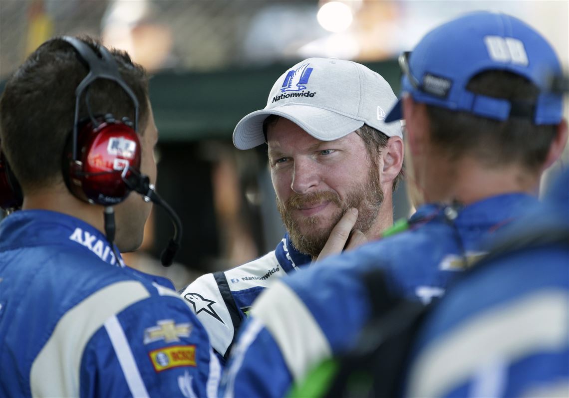 Earnhardt Jr Headed To Nbc Broadcast Booth In 2018 The Blade