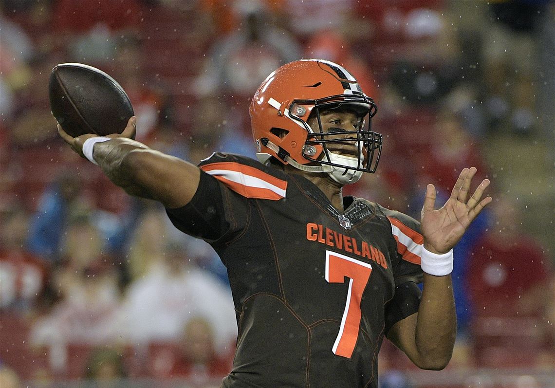 Kizer starts in Browns' 13-9 win over Bucs