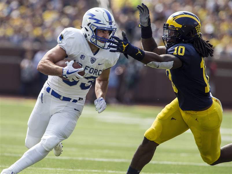 Air-Force-Michigan-Football-6