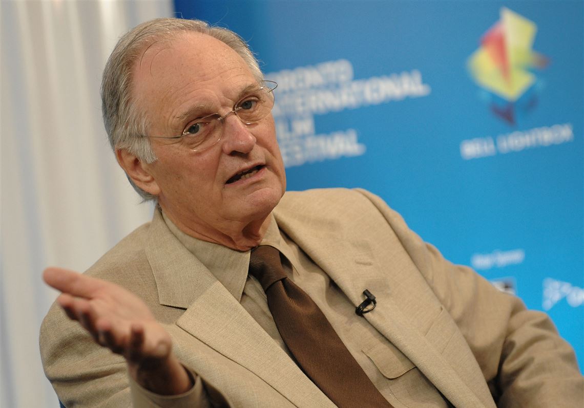 Alan Alda - The Second City