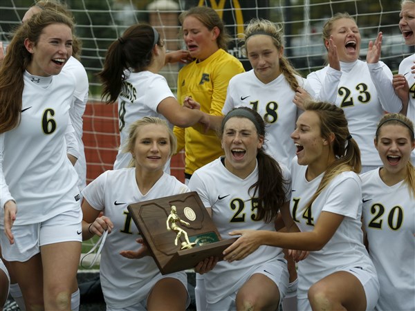 Perrysburg girls soccer team back in the state title game | The Blade