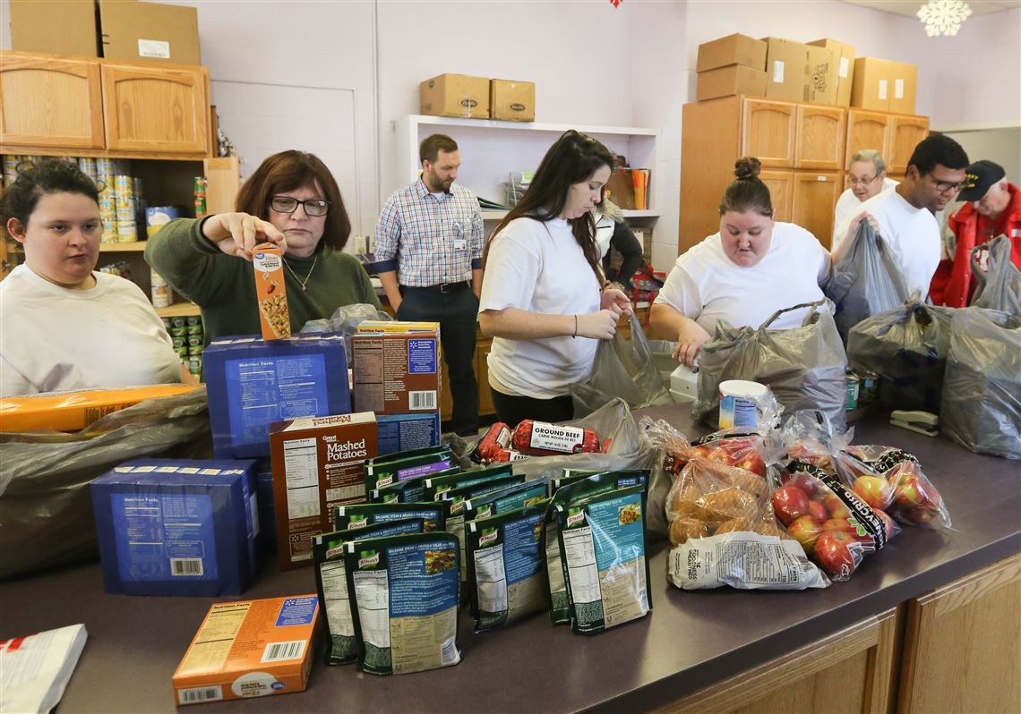 Mercy Health Delivers For Cancer Patients At Food Pantry Toledo