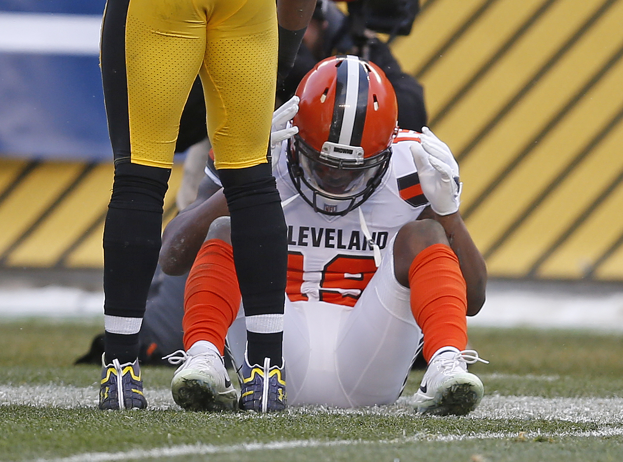 Browns take place as worst team in pro sports history 