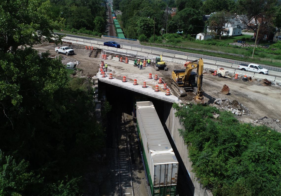 Anthony Wayne Trail Bridge Replacement Project A Month Behind Schedule The Blade