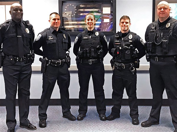 Looking Blue: Sylvania Township Police Get New Uniforms | The Blade