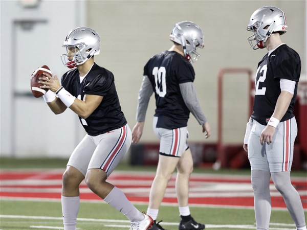 What Justin Fields' Ohio State teammates had to say about him at