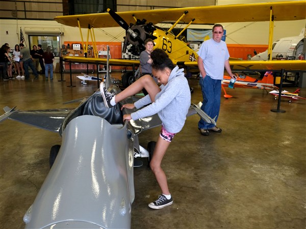 Dreams of future fliers fostered at TPS Aviation Expo | The Blade