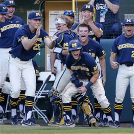 University of Michigan could snap College World Series cold streak