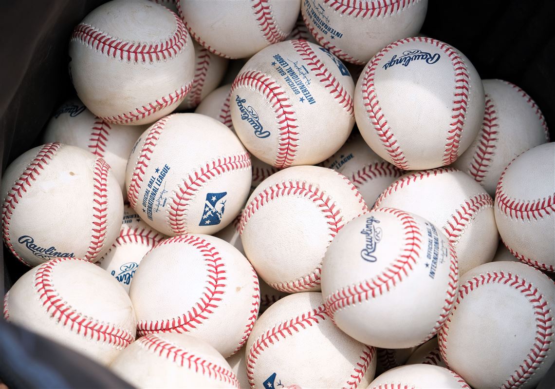 A major-league baseball vs. a Triple-A ball: Can players tell the