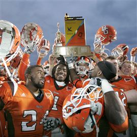 BGSU's unique 'LT' logo comes out of retirement against Toledo