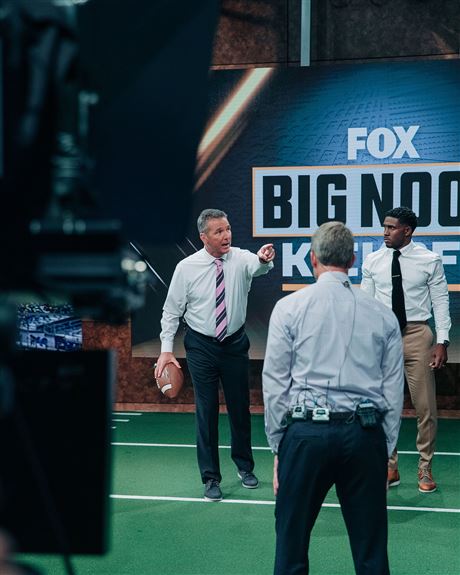 Fox's 'Big Noon Kickoff' Challenging ESPN's 'College GameDay'