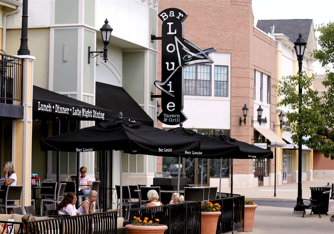 Bar Louie At Franklin Park Mall Closes After Chain Files For