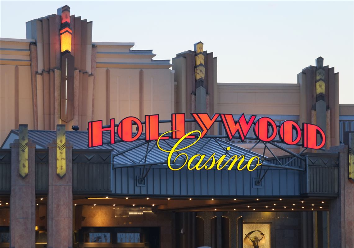 Hollywood casino toledo ohio phone number search