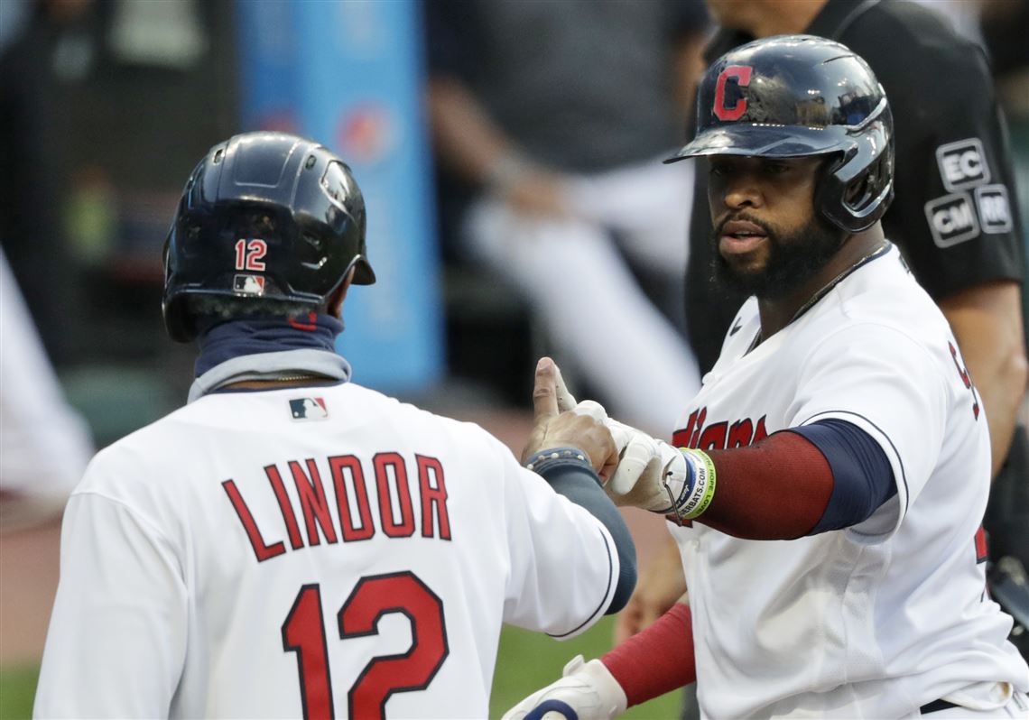 Francisco Lindor homers, Aaron Civale looks flawless for Cleveland