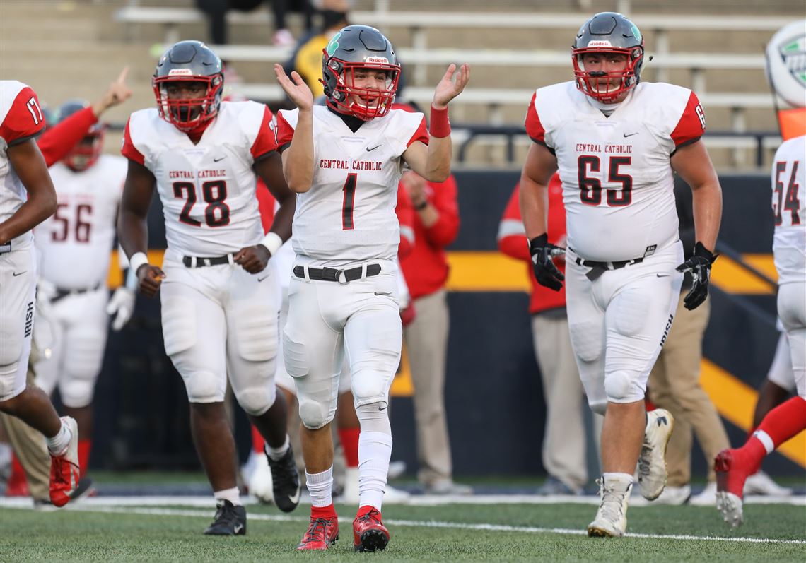 St. Vincent Football Wins I-55 Conference Championship 28-21 Over