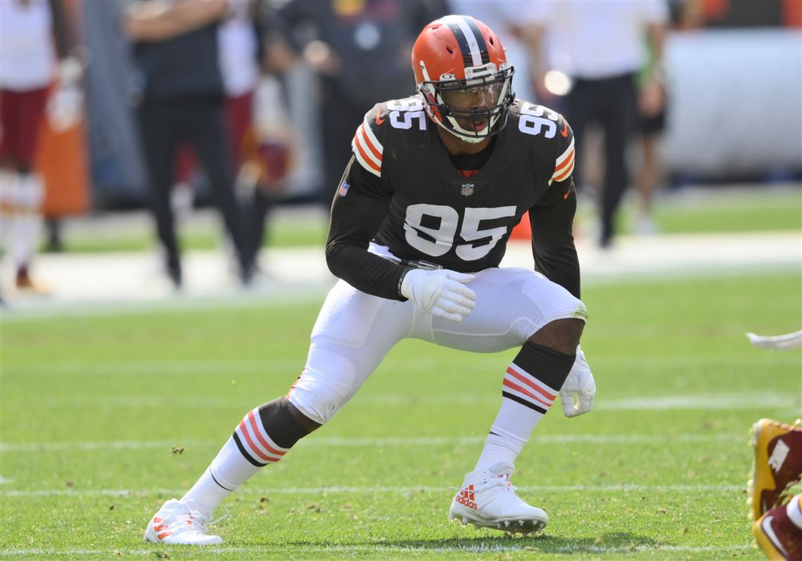 Browns defensive star Myles Garrett chasing greatness, hoping for