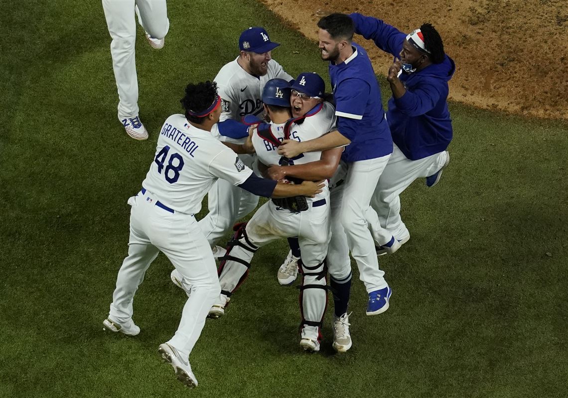 Dodgers beat Rays, 3-1, to win World Series