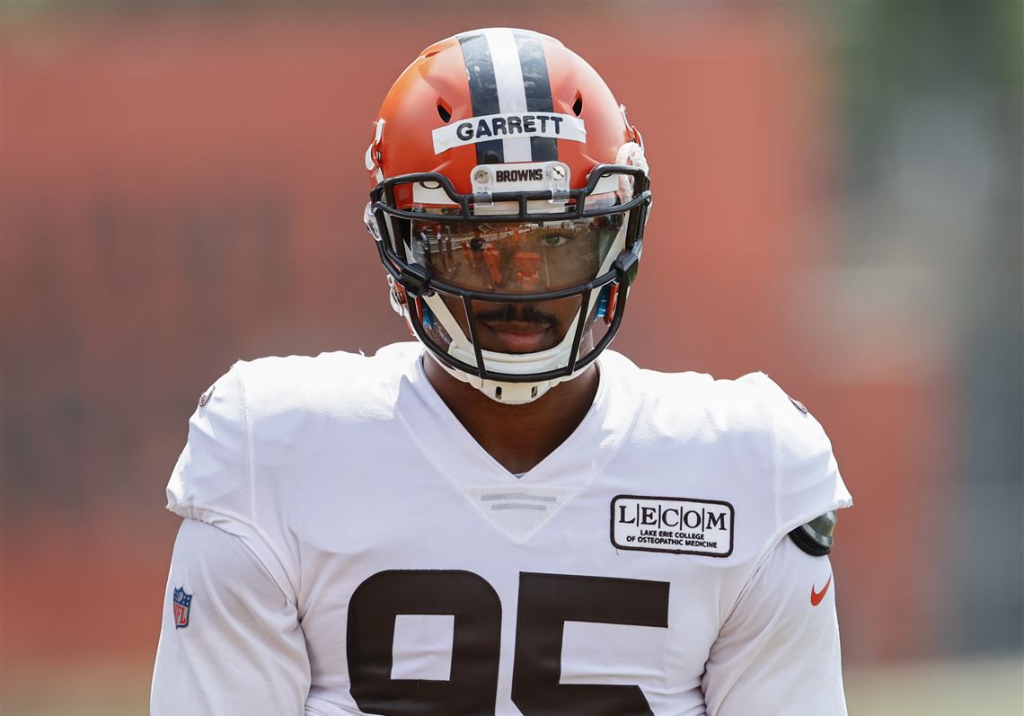 Browns' Myles Garrett Faces Suspension for Hitting Steelers