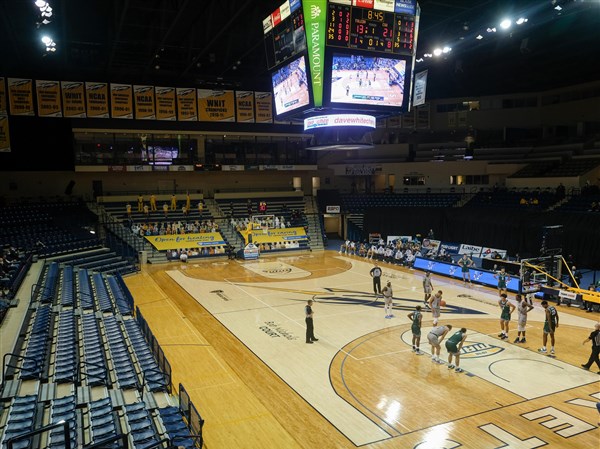 Toledo basketball teams adapting to nearly empty Savage Arena | The Blade