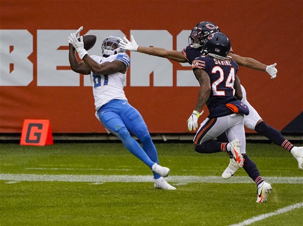 Stafford throws 3 TDs, Lions rally to beat Bears 34-30