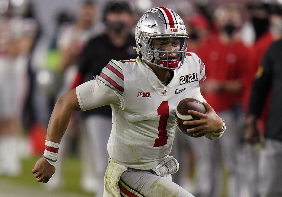 Ohio State Football: WR Chris Olave denies 2021 NFL Draft to return