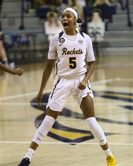 Lockett steps up at crunch time to lift Toledo women over Western Michigan