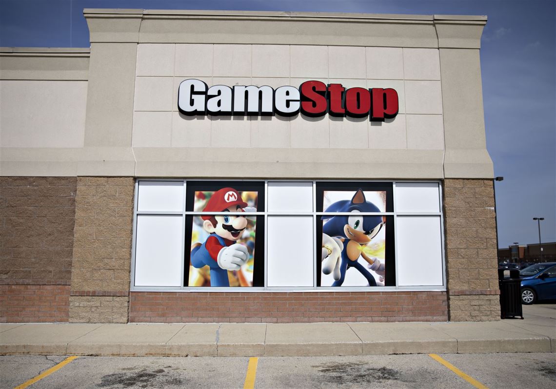 GameStop: Trading apps block buyers as investors battle Wall Street