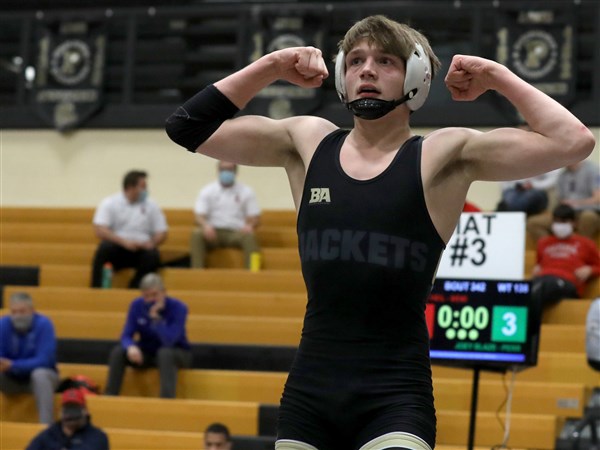 17 Area Wrestlers Reach Sunday S State Semifinals The Blade