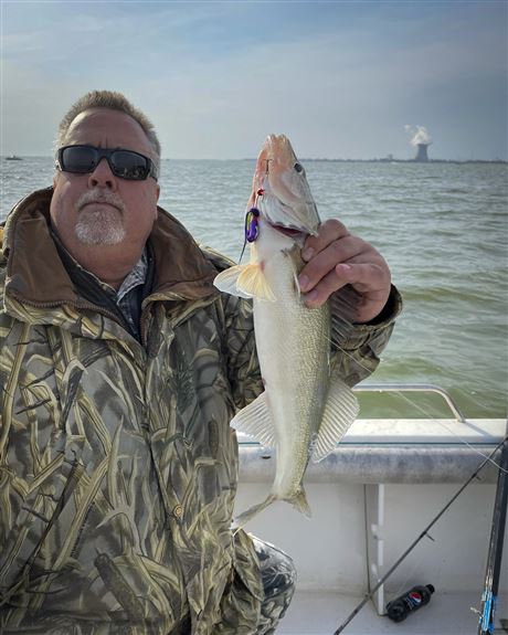 Outdoors: Angler uses 'the hop' to fill a limit of Lake Erie walleye