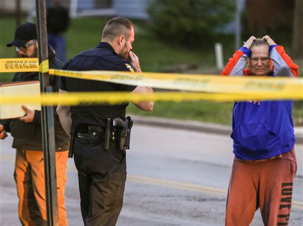 One dead in West Toledo double shooting