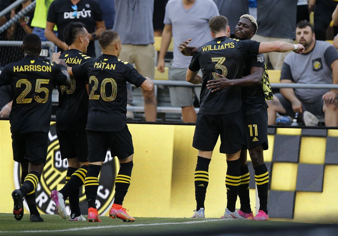 Columbus Crew win big in final game at Historic Crew Stadium