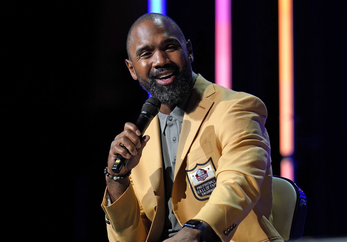 Steelers fans hail Woodson as he is inducted into Pro Football