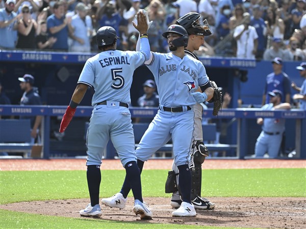 Ryu cruises through seven innings, Blue Jays shut out Tigers