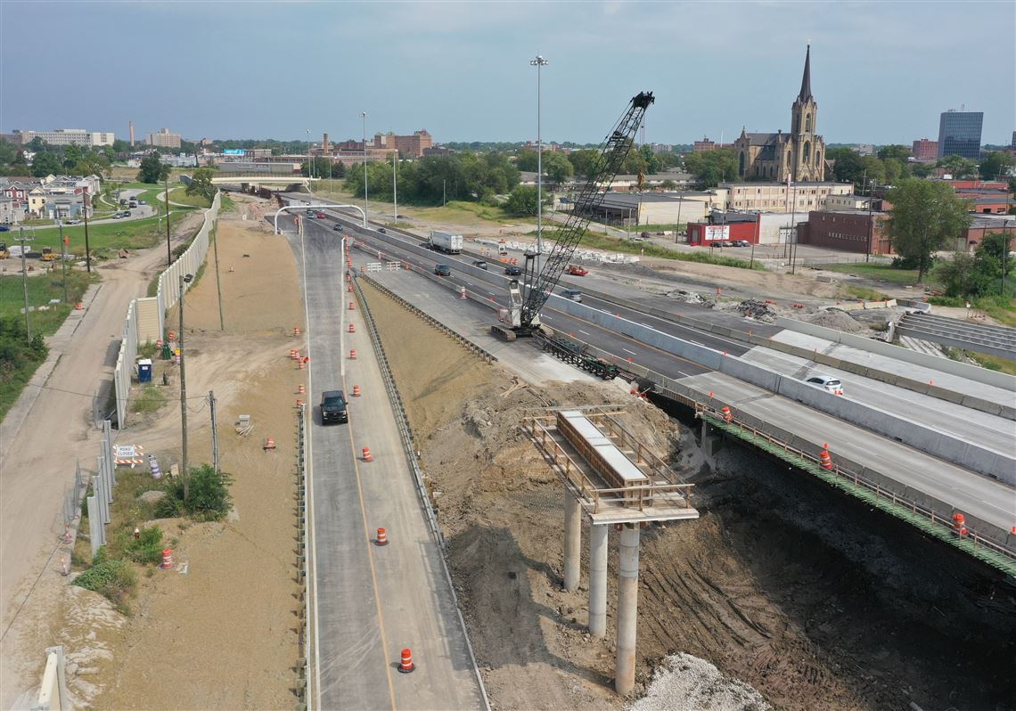 Pair of Exit 13 ramps along the Grand Central Parkway to close