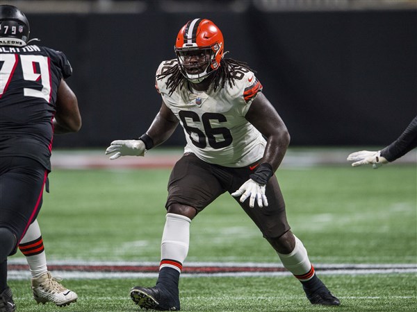 Offensive tackle James Hudson III signs Cleveland Browns rookie deal