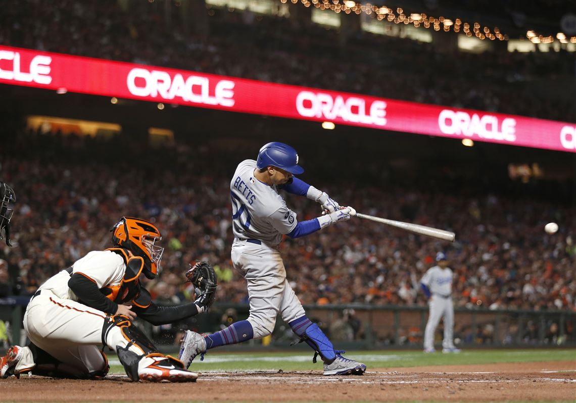 Justin Turner's Thrilling Walk-off Home Run in NLCS Game 2