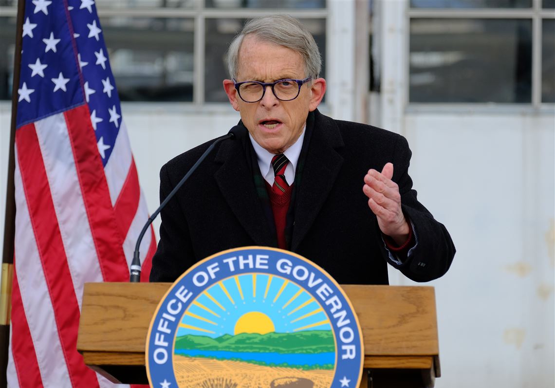 Ohio Gov. Mike DeWine signs permitless concealed carry bill into