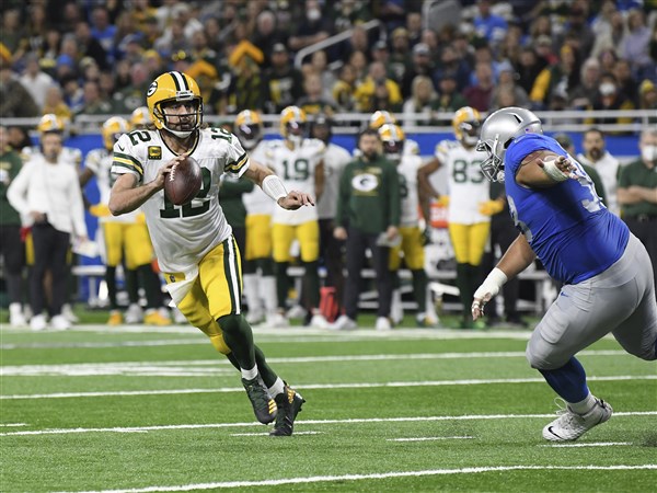 Rodgers fine, sits 2nd half, top seed Packers lose to Lions