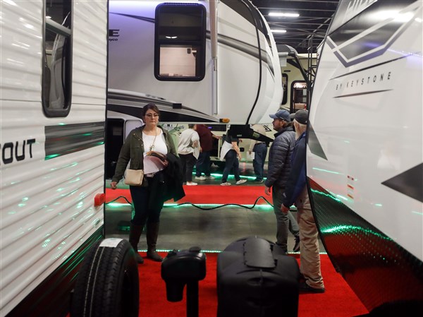 Rv Business Booms As Annual Convention Welcomes Thousands 